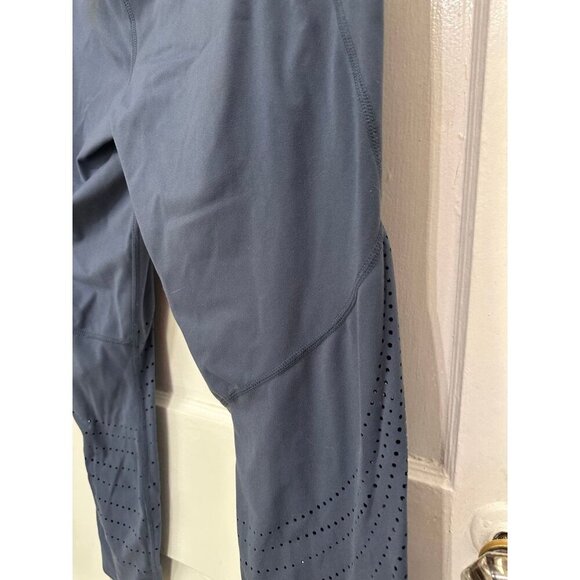 Members mark women’s size large active pocket leggings - Picture 8 of 9